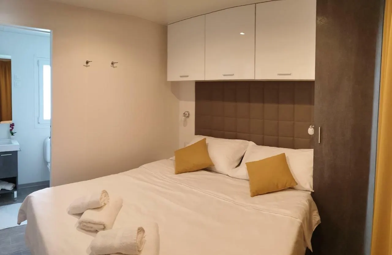 *** Holiday park Dalmaris Camp - Prestige Mobile Homes Biograd Na Moru Croatia